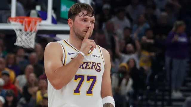 FRANZ WAGNER BÙNG NỔ 21 ĐIỂM Ở HIỆP CUỐI, NHÀ ĐKVĐ KNICKS KHỞI ĐẦU MÙA GIẢI VỚI 3 THẤT BẠI LIÊN TIẾP